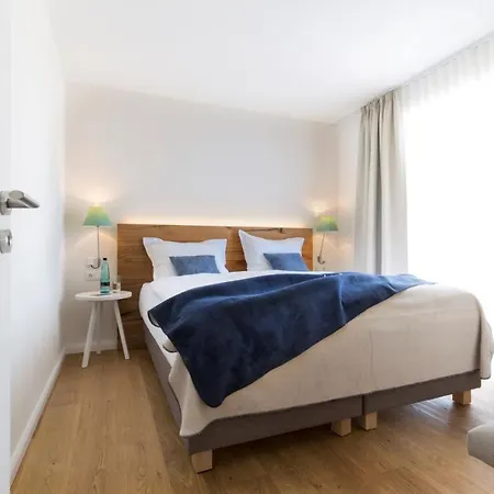 Reetdorf Geltinger Birk Atelierhaus Morsezeichen Feriehus *