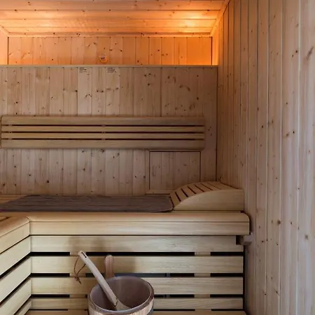 Reetdorf Geltinger Birk Atelierhaus Morsezeichen Nieby (Nieby, Schleswig-Flensburg)